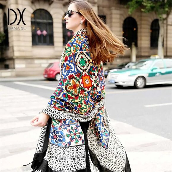 Dana Xu Wool Scarf/Wrap - Picture 4 of 4